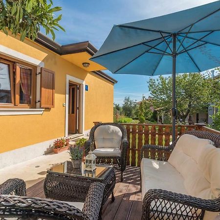 Holiday House Antonio Porec Esterno foto