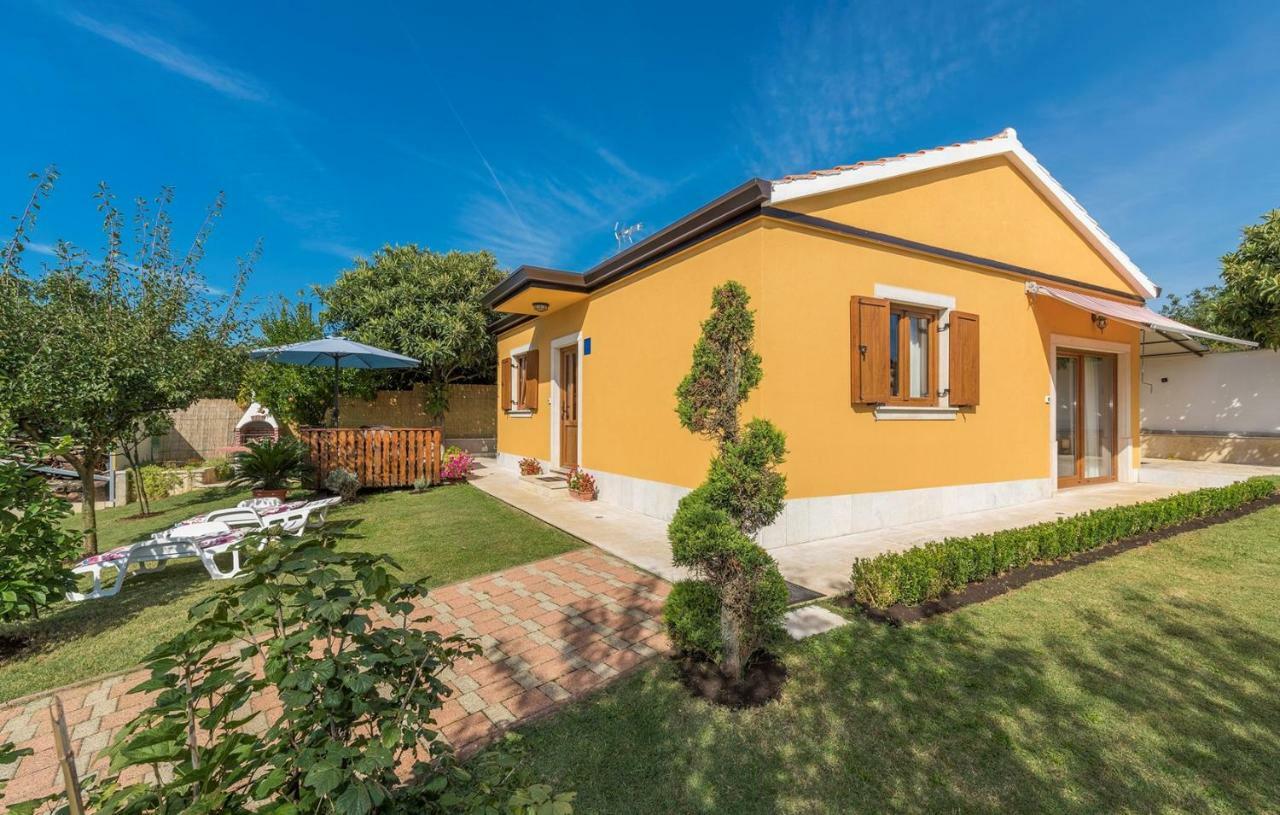 Holiday House Antonio Porec Esterno foto