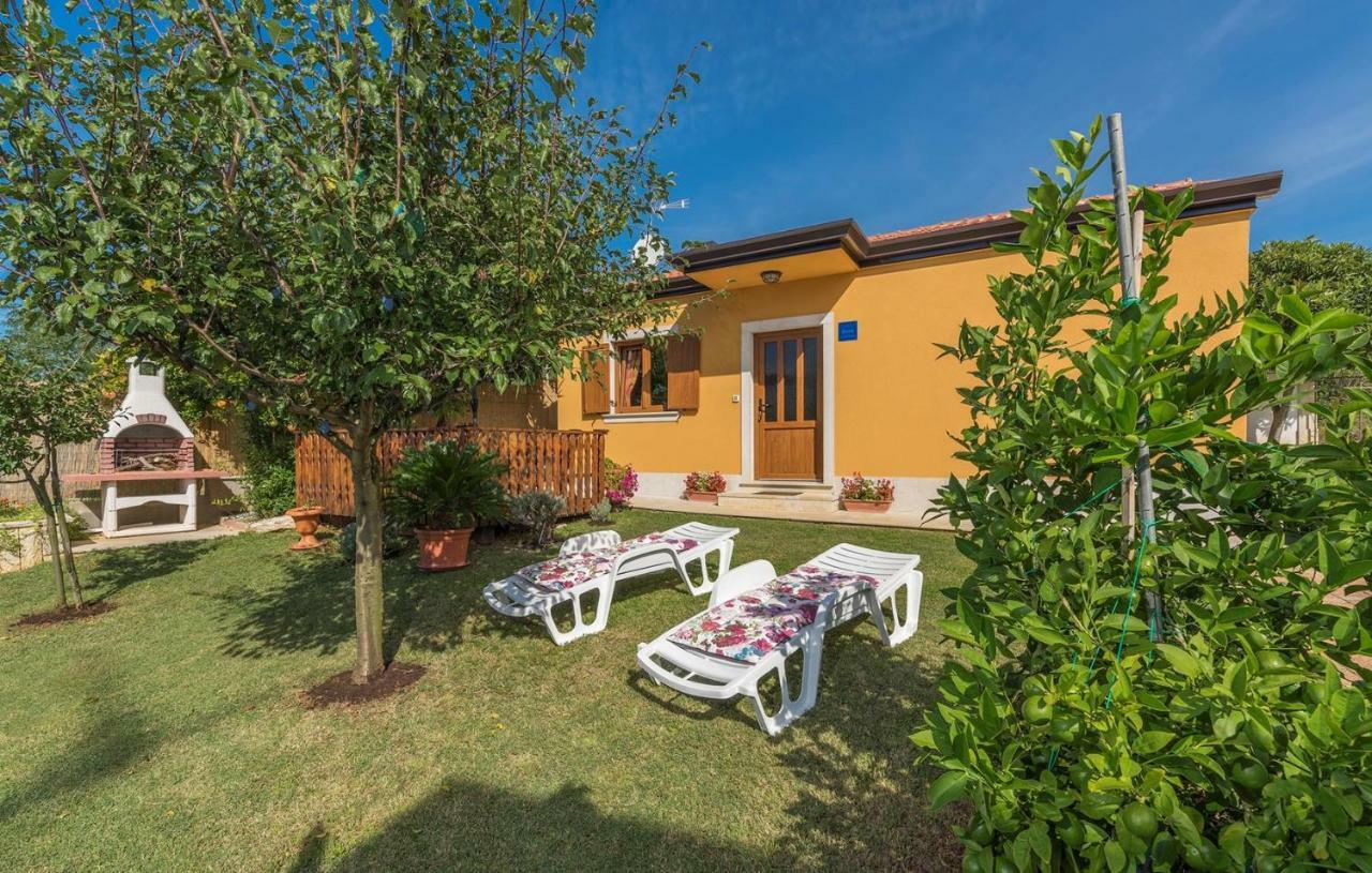 Holiday House Antonio Porec Esterno foto